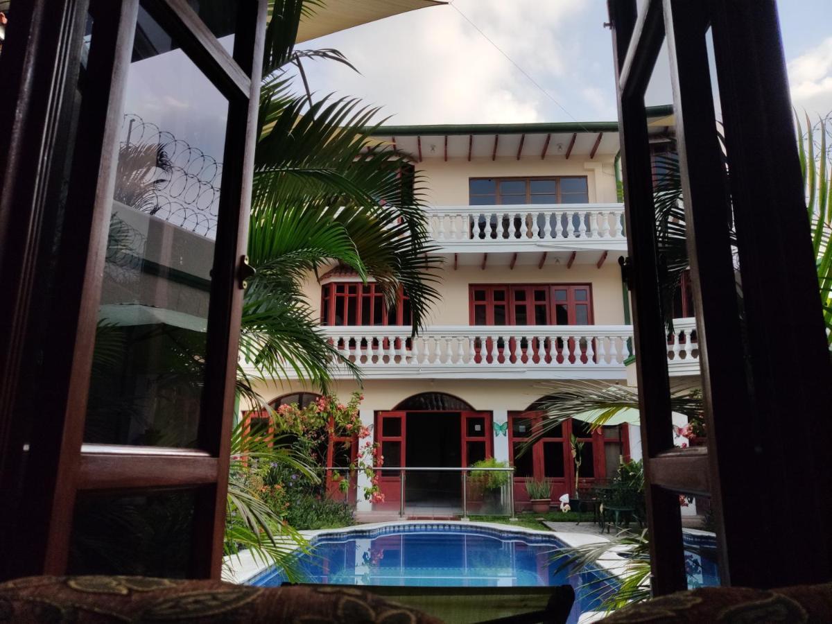 Hotel Fotherhouse San Salvador Exteriör bild